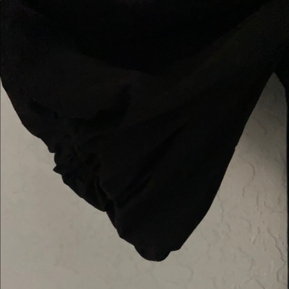 Black off the shoulder bubble sleeve top - Picture 3 of 3